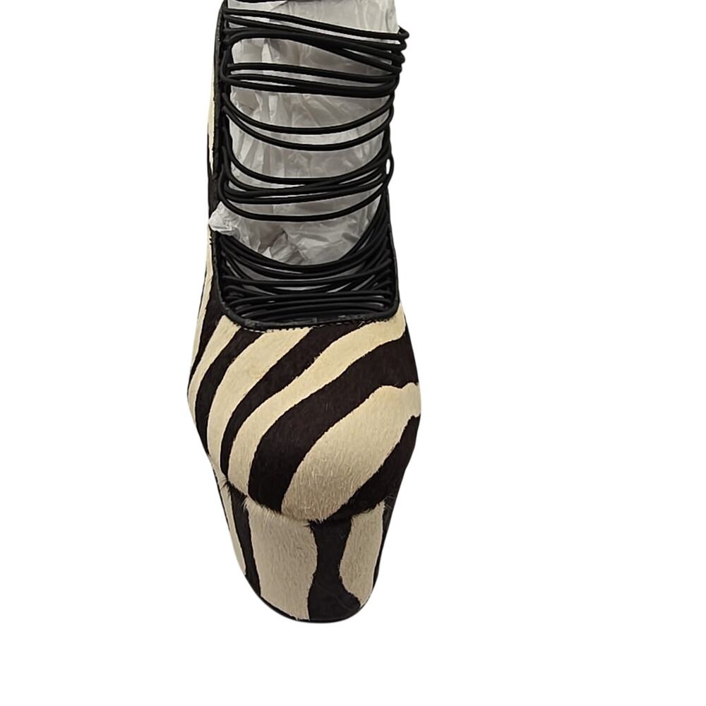 London Trash Zebra Stripes Pony Hair Platform Shoes Heels Leather sz 8 Pinup - Picture 2 of 16